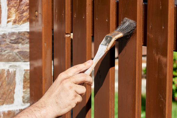 Wood Varnishing