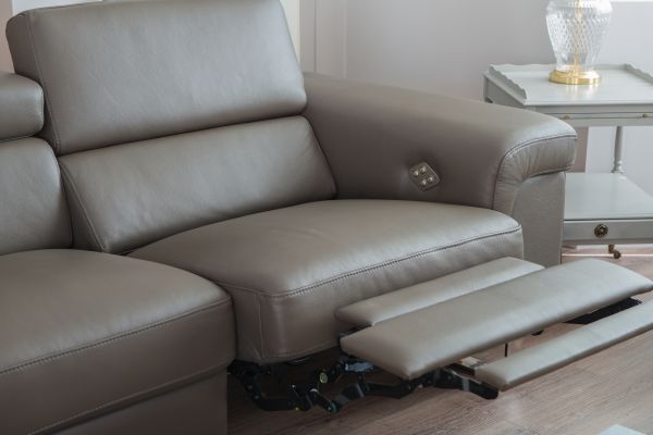 Chaise Lounge Restoration