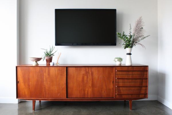 Buffet Refinishing