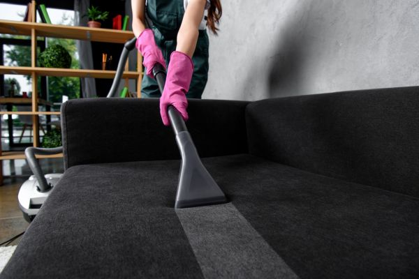 Couch Upholstery Cleaning