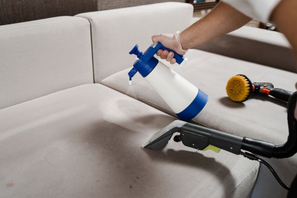 Loveseat Upholstery Cleaning